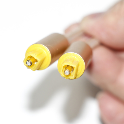 OD4.0サウンドバー1.8M 2.4M 3Mのための編みこみのToslinkのデジタル ケーブルのプラスチック貝のコネクター