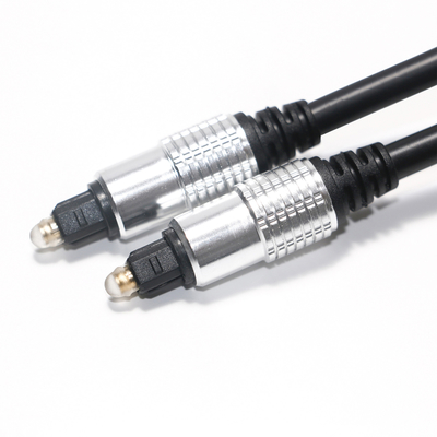 Toslinkの可聴周波ケーブル黒いポリ塩化ビニールOD5.0のアルミニウム貝は金の港のアンプSoundbarのためのハイファイ健全なファクトリー・アウトレットをめっきした